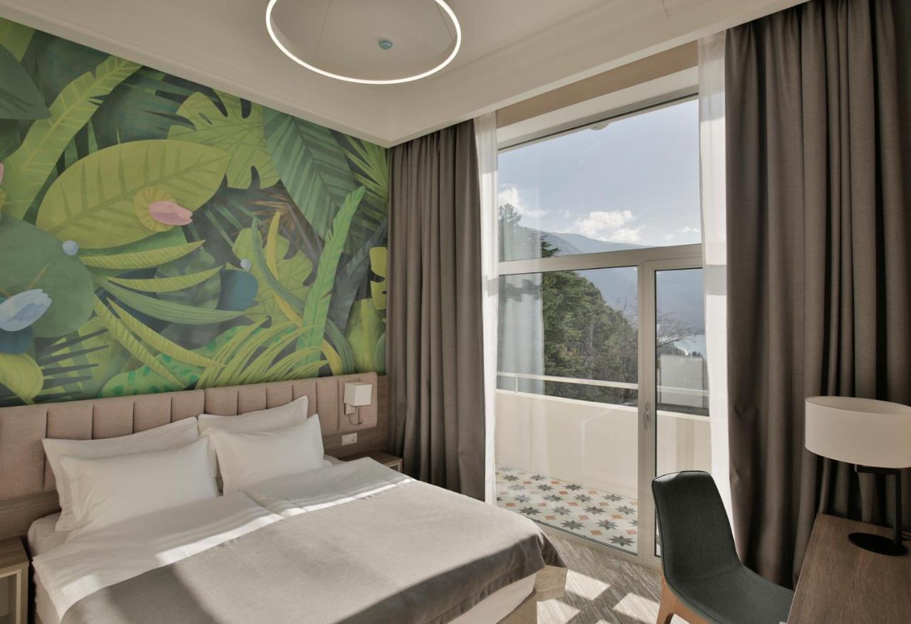 Garden Resort Gagra Exterior photo